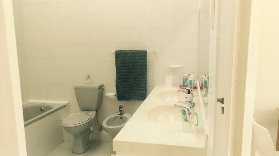 To Let 4 Bedroom Property for Rent in Beach Estate Western Cape